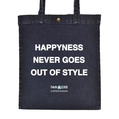 HAPPYNESS NEVER GOES OUT OF STYLE Thumbnail